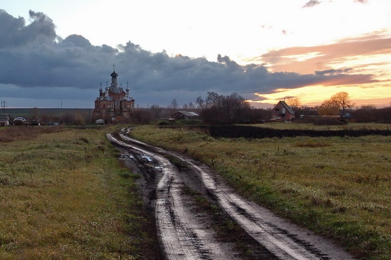 Тропа к церкви