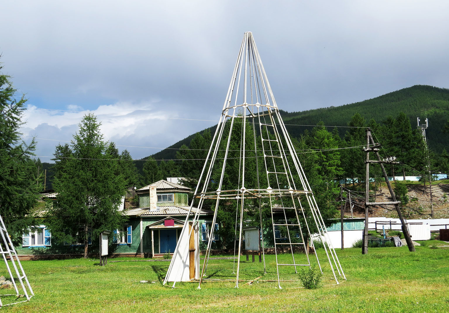 Орлик. Райцентр затерянного мира.